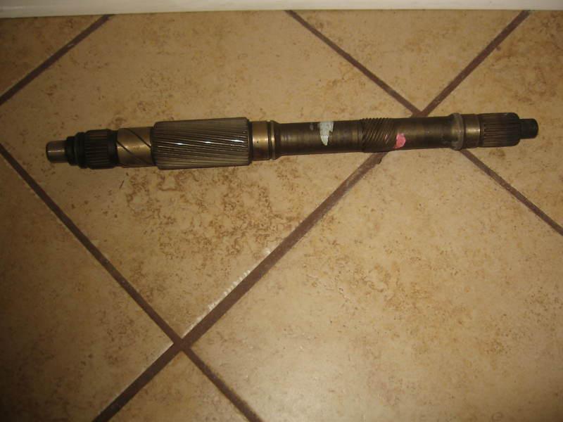 1971-75 dodge np-a250 truck 3speed transmission new mainshaft 3515145