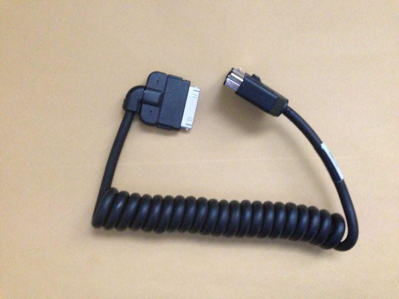 Land rover iphone / ipod audio interface cable