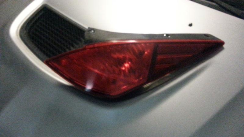 350z rear tail light right side passenger (non-l.e.d.)