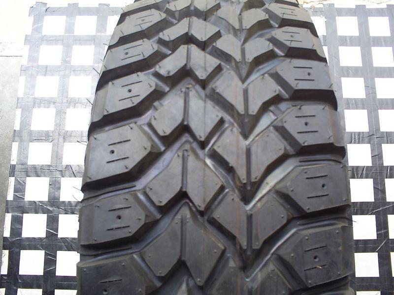 2 new tires 285 70 17 pinnacle grizzly grip mud terrain lt285/70r17" m&s 10 ply