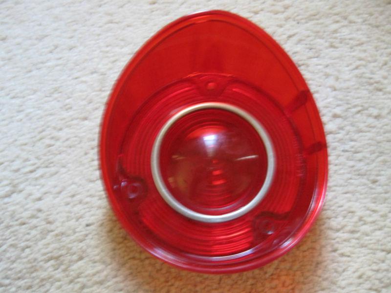 1971 chevelle malibu used lh tail light lens. 5964503.