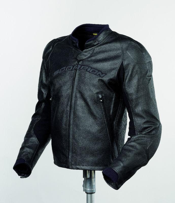 Scorpion assailant black medium leather motorcycle jacket med md m