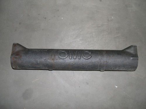 Log style omc exhaust manifold port or starboard