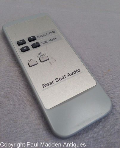 Used genuine oem lexus toyota rear seat audio dvd remote control 86170-34010