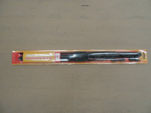 Wholesale lot 100 18&#034; windshield wiper blades all metal frame graphite squeegee