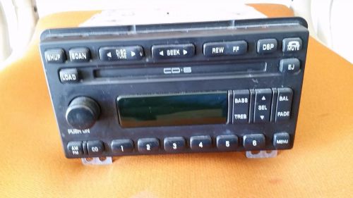 01-04 ford mustang radio 6 disc cd (non working parts only)