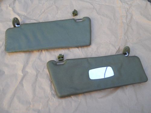 Mercedes w123 sun visors green set with clips used 200d 300d 240d 280e