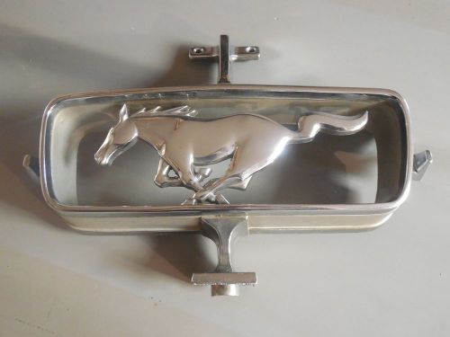 1964 -1966 mustang oem running horse grill emblem (39)