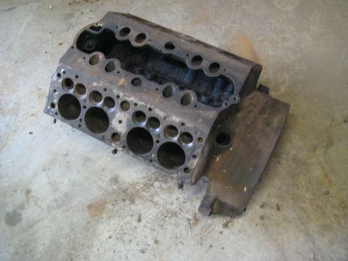 V8 60 ford flathead engine block