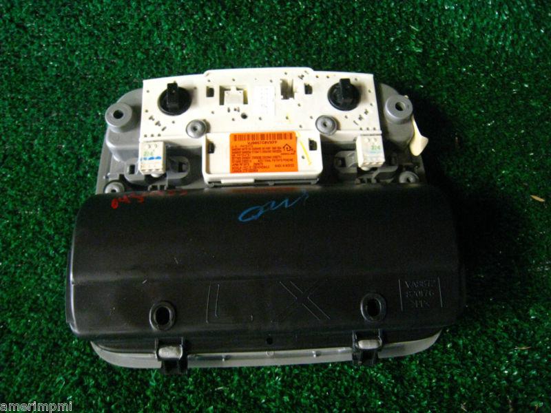 Find 2004 Honda Pilot 4WD OVERHEAD CENTER CONSOLE DOME LIGHT in