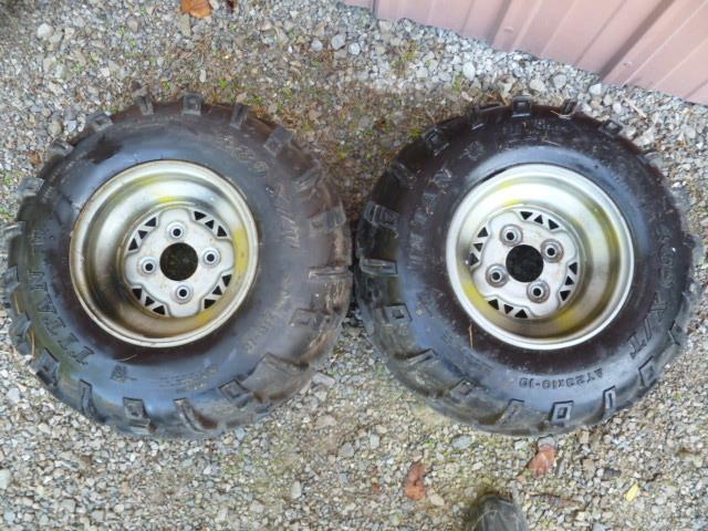 1998 polaris xplorer 300 4x4 wheels good aggressive titan rear tires oem rims