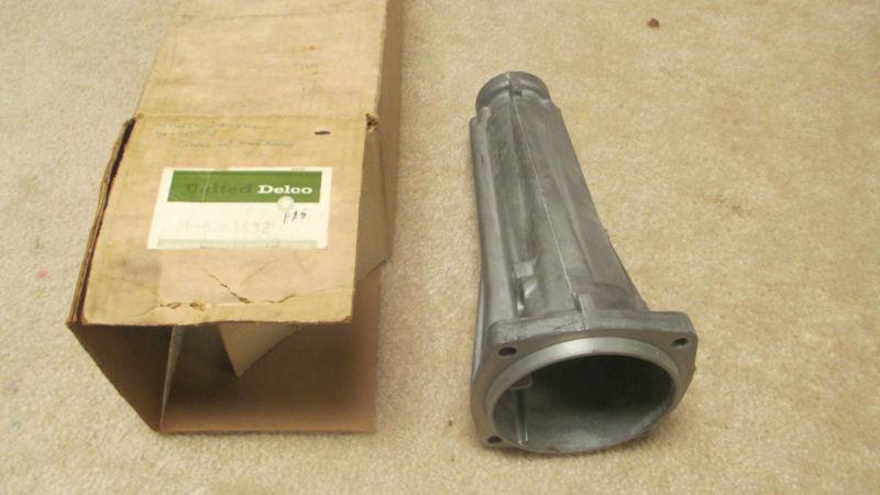 Nos 1972 1975 chevrolet kingswood station wagon transmission extension case tail