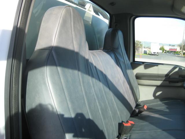 Ford f 250, 350& 450 (1998-2005) custom vinyl seat covers water proof front only