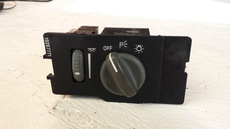 1998 pontiac firebird trans am head light switch  (fits 98-02)