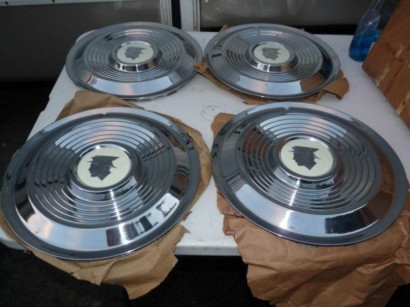 Nos ford lincoln mercury 1956 mercury montery montclair hubcaps set of 4 boxed