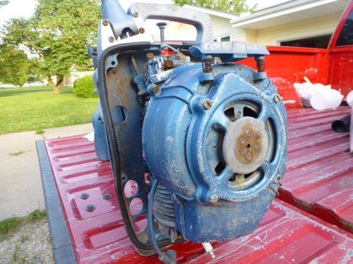 Vintage 7.5 outboard boat motor  60s 70s sea king clinton for parts or repair