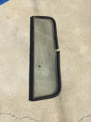 1967 1968 1969 1970 1971 1972 chevrolet/gmc pickup truck small back glass clear