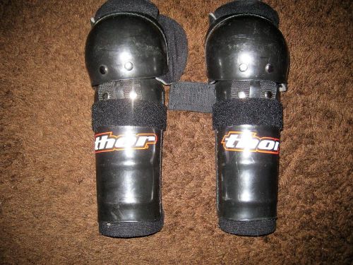 Thor kids knee/shin guard excellent condition