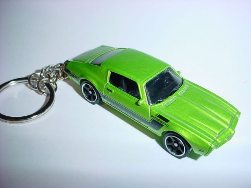 Hot 3d green 1971 pontiac firebird formula 400 custom keychain keyring key 71