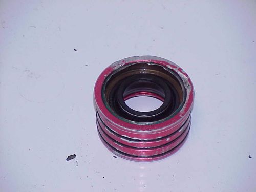 Red axle seal for 9&#034; ford &amp; quick change rear end imca ump frankland winters