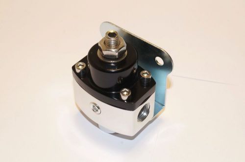 Fuel pressure regulator adjustable - for carborator