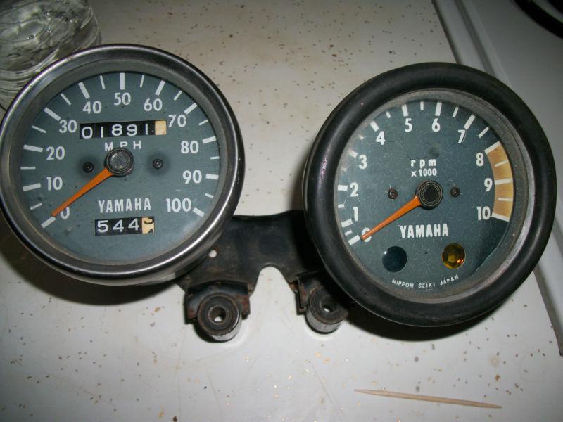 1972 yamaha speedometer and tach