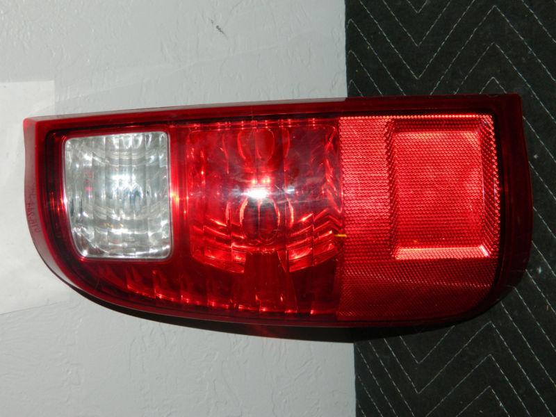 Oem  2008-2012 ford f250, f350 left / driver side light assembly 