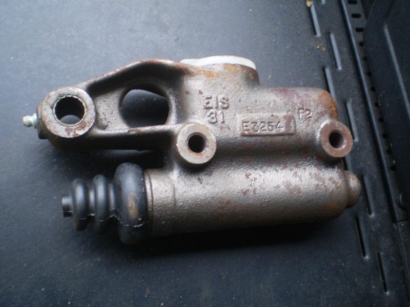 1949-50-51 ford master cylinder in box 'e3254