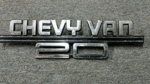 Chevrolet chevy gm 82-95 chevy van 20 fender emblem script ornament name plate