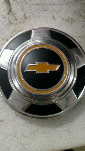 70s-80s chevy dog dish hubcap
