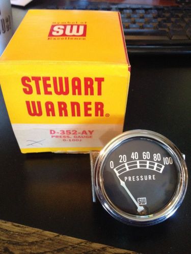 Stewart warner 100# oil pressure gauge nos d-352-ay
