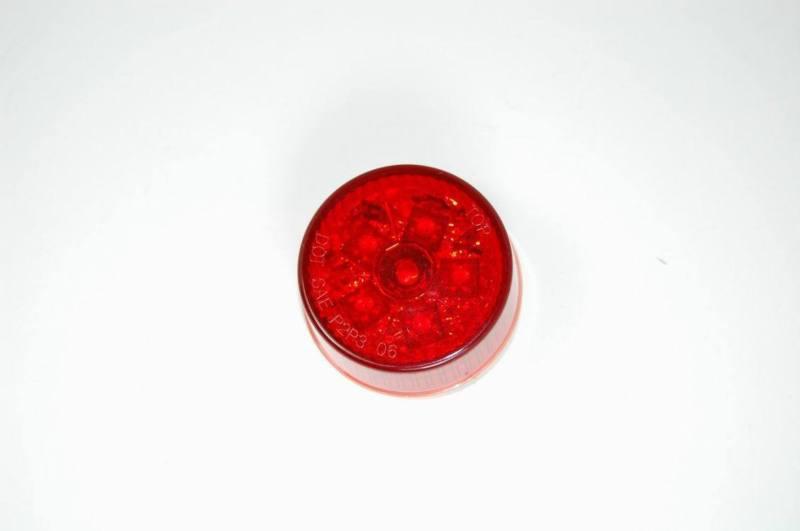 Led s,t,t and clearance lights 2" round 5 square led & 1 lamp(red/red)