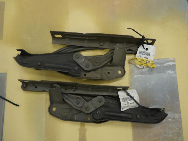 Purchase NOS 196719681969 Camaro Firebird Hood hinges with springs,pair, Original GM in