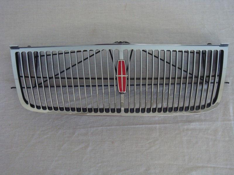 Nos oem  lincoln mark viii mark 8  eight chrome grille with emblem 1993 - 1996
