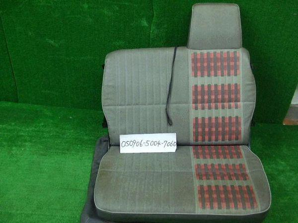 Mitsubishi canter 1989 assistant seat [0470600]
