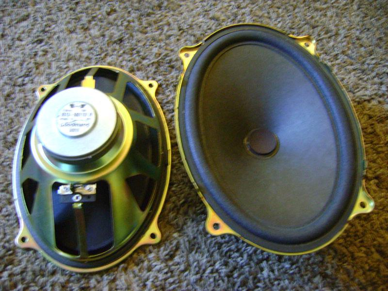 03 bmw mini cooper  oem rear  speaker set -left and right