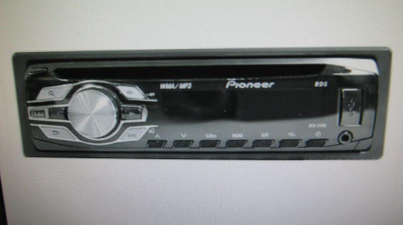 Pioneer deh 24ub nice 2012 model 