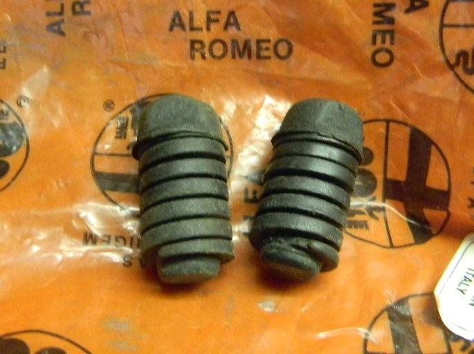 Alfa romeo spider hood engine lid stop rubbers (2)