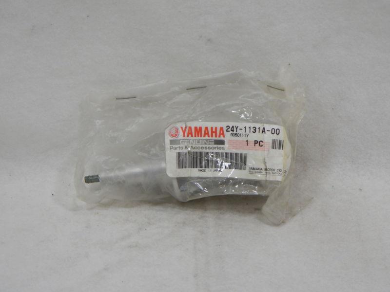 Yamaha 24y-1131a-00 valve *new