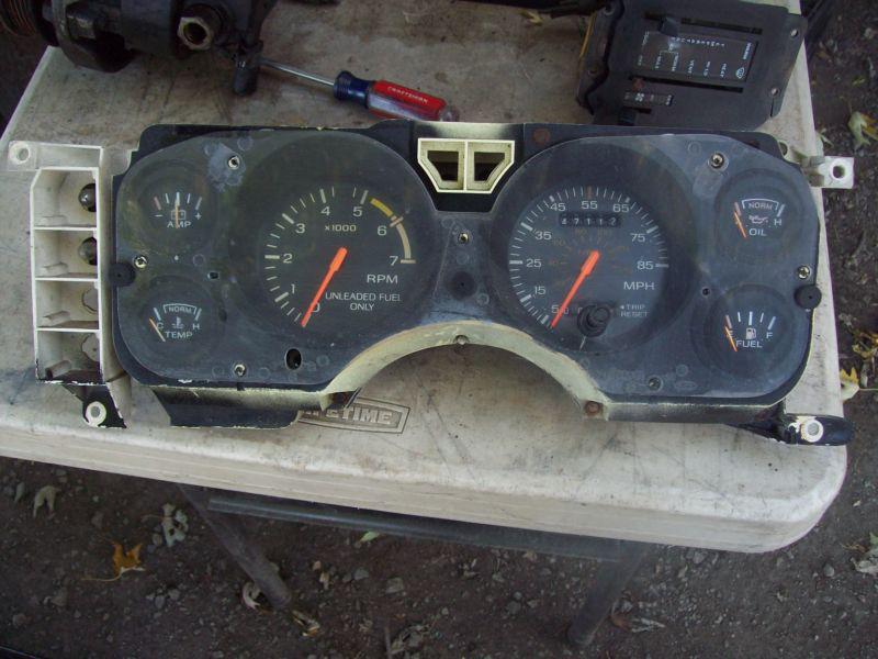 1984,1985,1986 mustang instrument cluster e1zf-10c956-a ford gt lx 