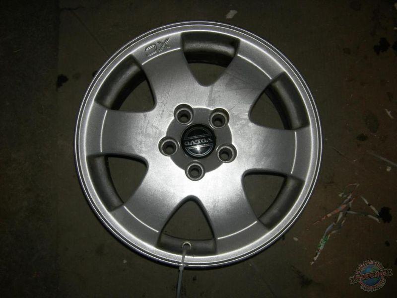 (1) wheel volvo 70 series 608054 01 02 03 04 05 06 07 alloy 80 percent