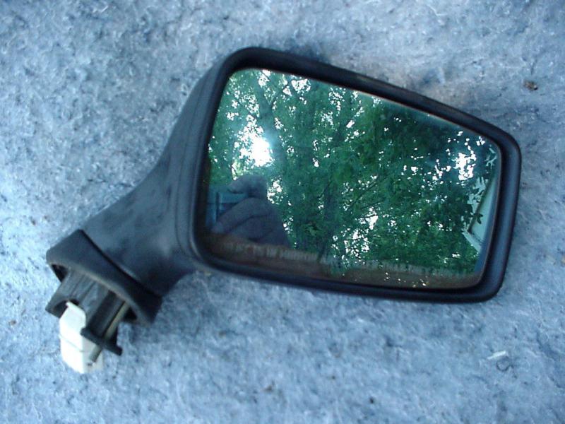 Right rear view mirror 1990 audi model 80 used
