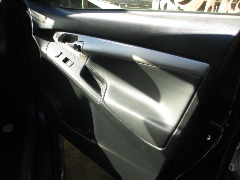 09 2009 pontiac vibe gt 2.4l passenger side interior door panel trim oem#2276