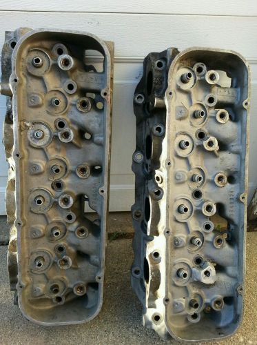 1969-70 big block chevy 427 l88 rectangle port cylinder heads 3946074 074