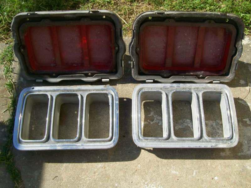 1970 70 mustang taillight tail lamp lens complete assembly set w/ back housing 