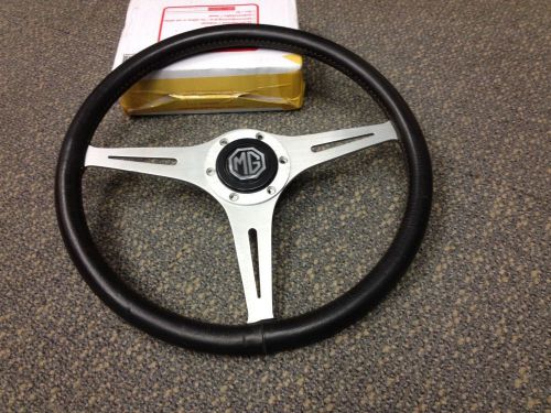 Rare nos  vintage mgb mg midget 68-69  original steering wheel
