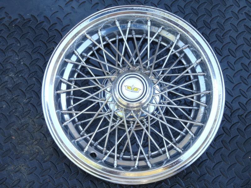 1986 - 1992 chevy caprice , impala  spoke / wire  15" hubcaps hub caps hub cap