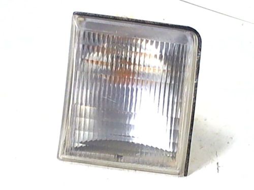 84-92 lincoln mark vii 7 lsc hand passenger side inner marker lense light lamp