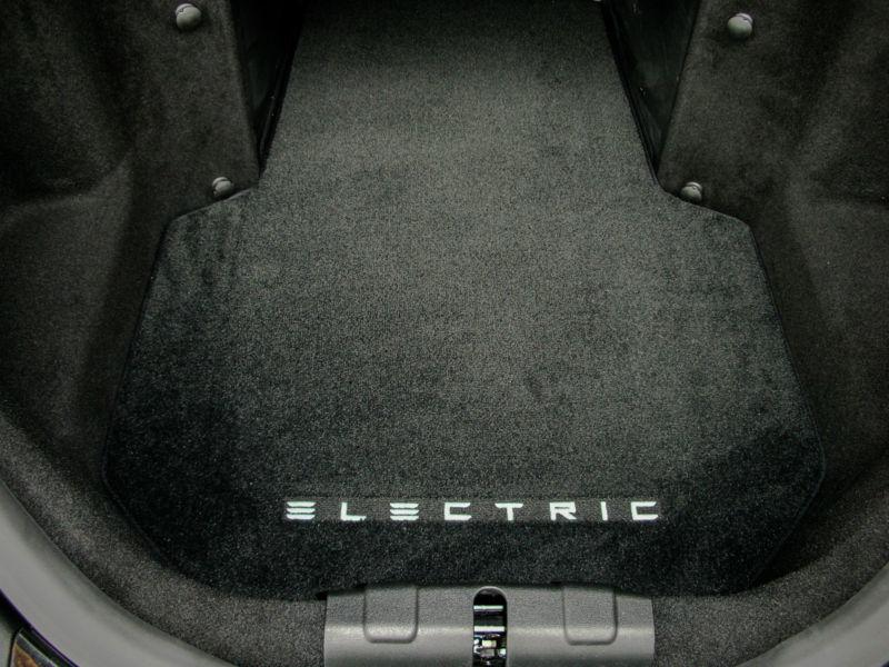 Electric series:tesla model s, frunk deluxe floor mat, 34 oz