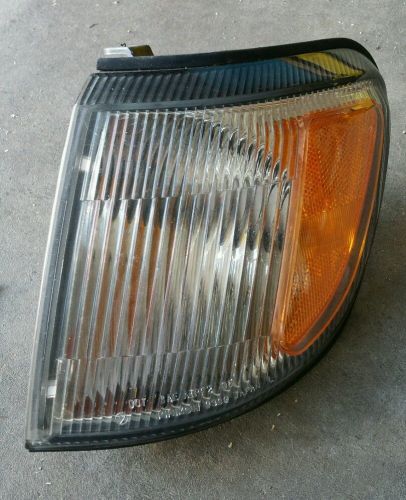 98 99 00 subaru forester driver left lh corner marker signal light lamp oem